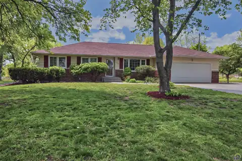 4639 SE 27th ST, Topeka, KS 66605