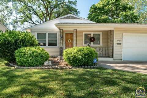 5425 SW 27th TER, Topeka, KS 66614