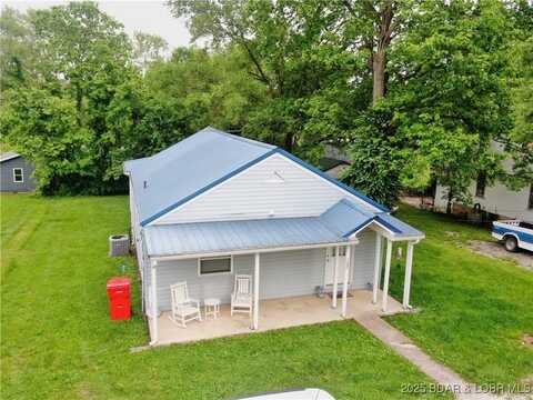 102 St Louis Street, Iberia, MO 65486