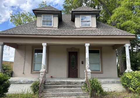 246 LUCERNE, Memphis, TN 38126