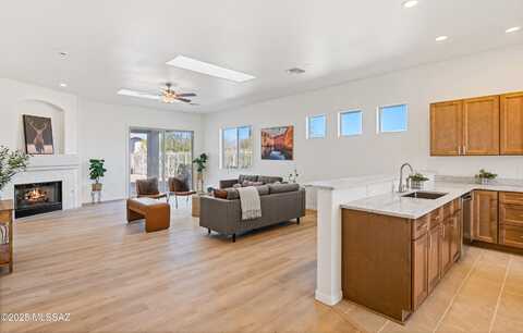 9896 E Wind Dancer Drive, Tucson, AZ 85748