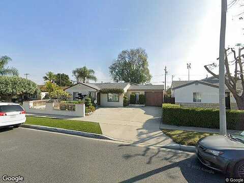Ardis, BELLFLOWER, CA 90706