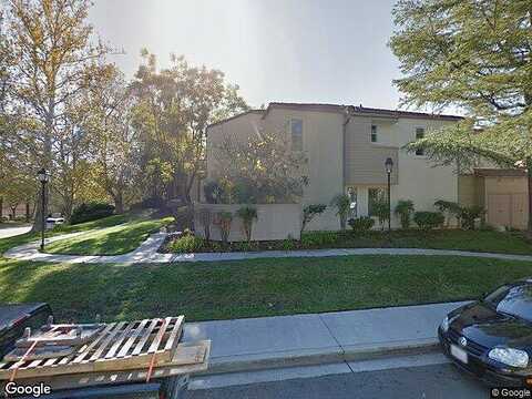 Via Colinas, WESTLAKE VILLAGE, CA 91362