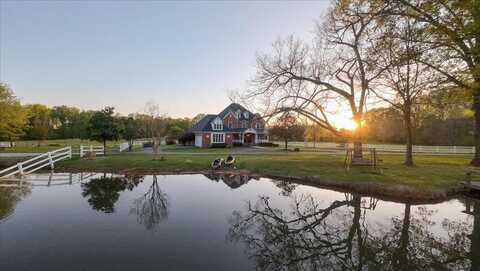 2455 JENKINS, Rossville, TN 38066