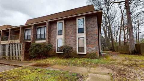 6633 S POPLAR WOODS, Germantown, TN 38138