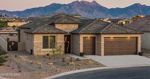 1972 N Star View Lane, Green Valley, AZ 85614