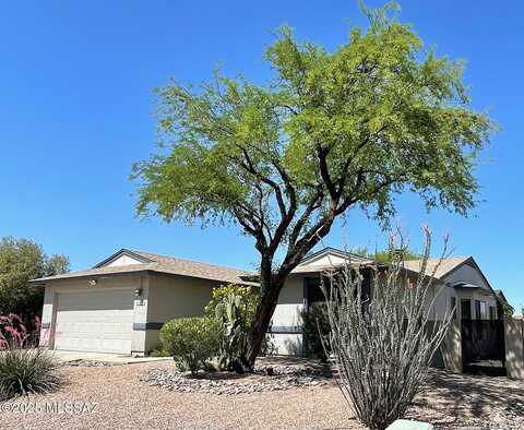 5921 N Moonbrook Road, Tucson, AZ 85741