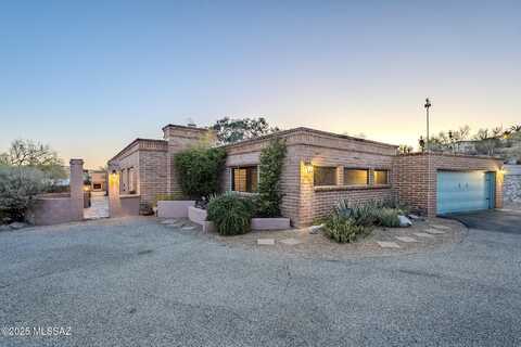 6015 N Camino De Santa Valera, Tucson, AZ 85718