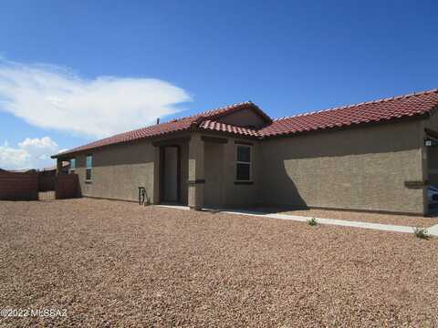 7850 S New Strike Way, Tucson, AZ 85747
