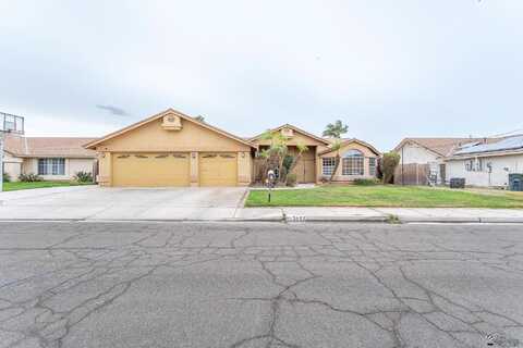 13Th, YUMA, AZ 85364