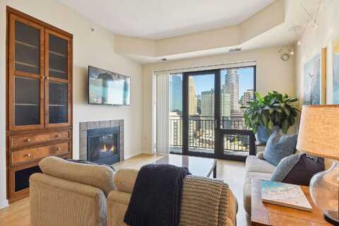 Grant, MINNEAPOLIS, MN 55404