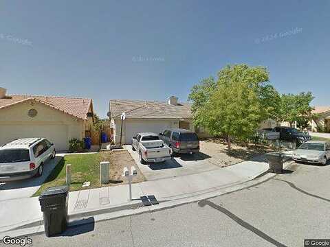 Half Moon, VICTORVILLE, CA 92392
