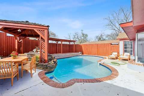 18Th, PLANO, TX 75074
