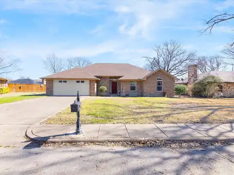 Highland, ENNIS, TX 75119