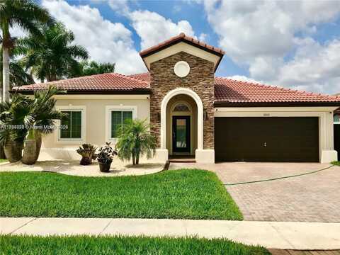 1010 NE 36th Ave, Homestead, FL 33033