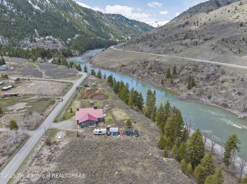 12125 S HOBACK JUNCTION SOUTH Road, Jackson, WY 83001