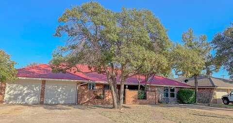 Mustang, LEVELLAND, TX 79336