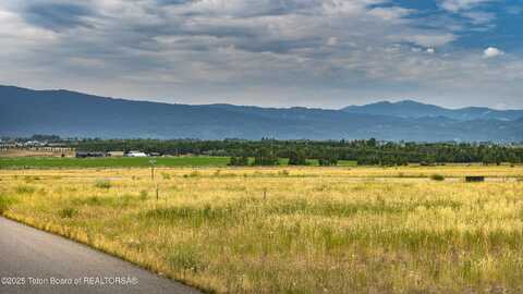 566 ROYAL ELK Circle, Victor, ID 83455