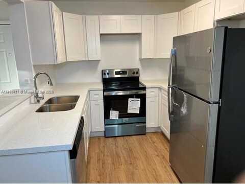 undefined, Pembroke Pines, FL 33025