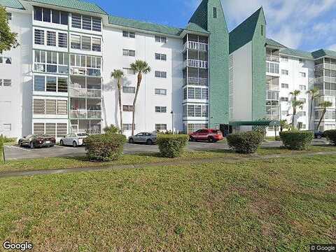21St, LAUDERHILL, FL 33313