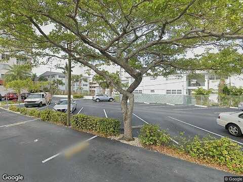 Ocean, HALLANDALE BEACH, FL 33009