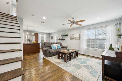 Bradford Drive #A, Dallas, TX 75219