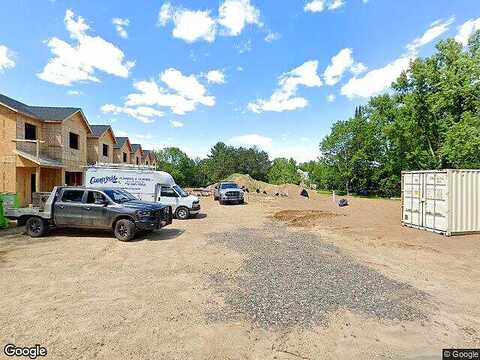 W 8Th Street #21, New Richmond, WI 54017