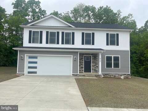 Red Hawk Dr, WAYNESBORO, PA 17268