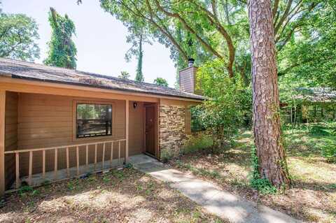 2543 Panther Creek, Tallahassee, FL 32308