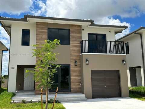 1167 NW 1st St, Florida City, FL 33034