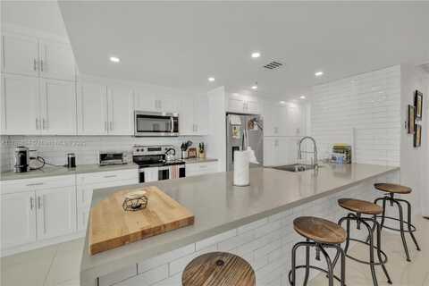 1861 NW South River Dr, Miami, FL 33125