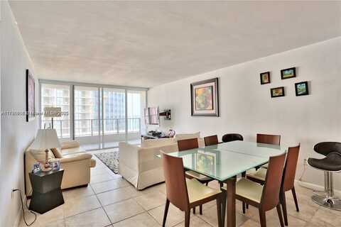 555 NE 15th St, Miami, FL 33132
