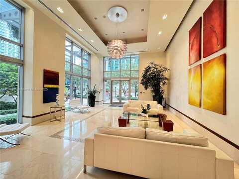 1060 Brickell Ave, Miami, FL 33131