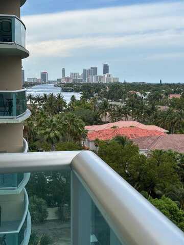 19390 Collins Ave, Sunny Isles Beach, FL 33160