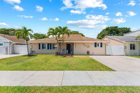 12329 SW 202nd Ter, Miami, FL 33177