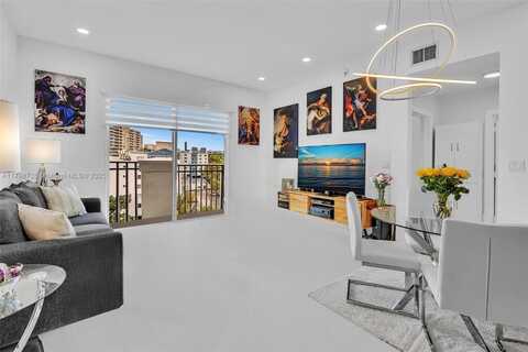 2650 SW 37th Ave, Miami, FL 33133