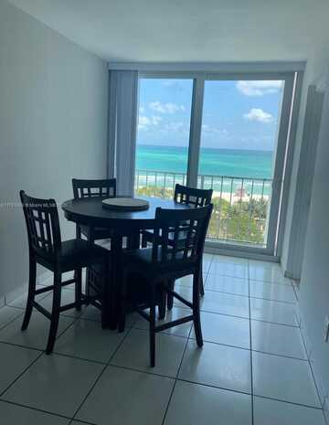 6450 Collins Ave, Miami Beach, FL 33141