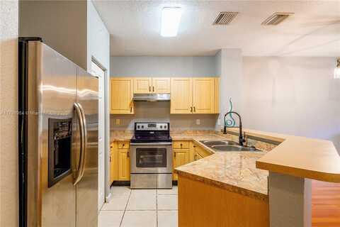 6455 Catalina Ln, Tamarac, FL 33321
