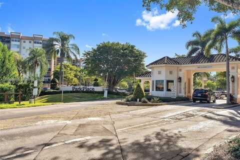 1300 Saint Charles Pl, Pembroke Pines, FL 33026