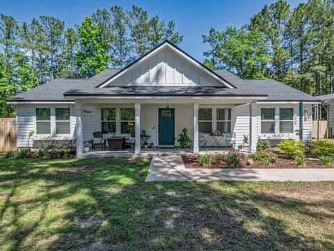 237 Municipal Avenue, Sopchoppy, FL 32358