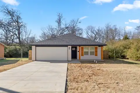N Alton Street, Kaufman, TX 75142