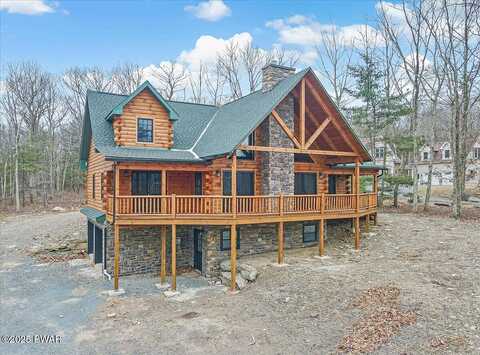 Marquise Drive, Tafton, PA 18464