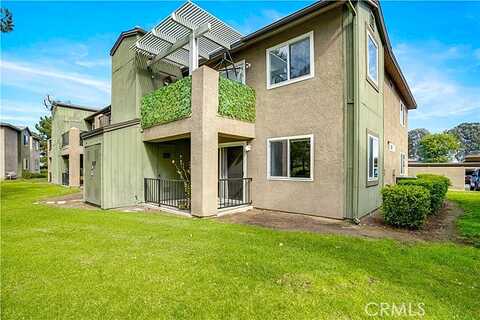 Avenida Del #101, Corona, CA 92882