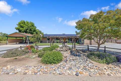 21366 Main Drive, Woodlake, CA 93286