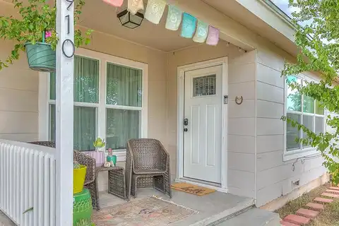 N Adams St, San Angelo, TX 76801