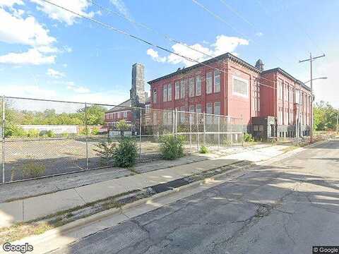 Vliet, MILWAUKEE, WI 53205