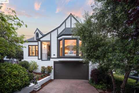 5468 Proctor Ave, Oakland, CA 94618