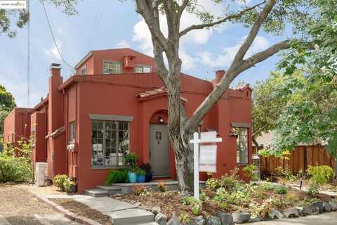1110 Chaucer St, Berkeley, CA 94702