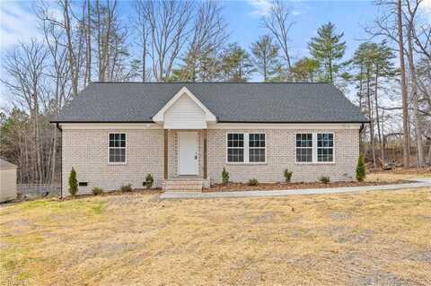2314 Kings Court, Madison, NC 27025