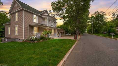 223 Hall Avenue, Burlington, NC 27217